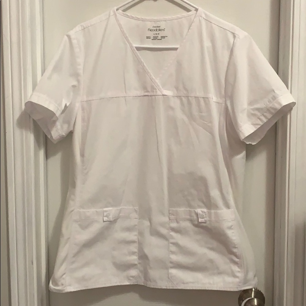 Cherokee Flexibles scrub top